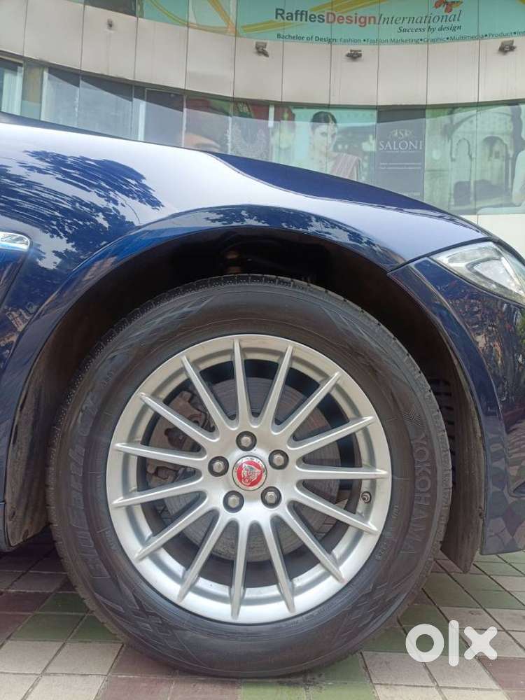 Jaguar Xf Petrol 2.0, 2015, Petrol