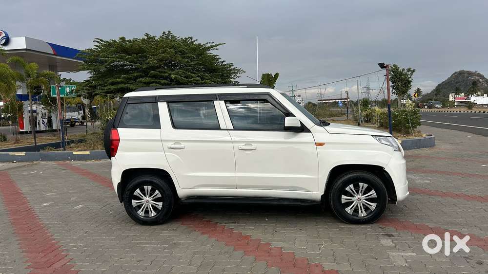 Mahindra Tuv 300 T6, 2016, Diesel