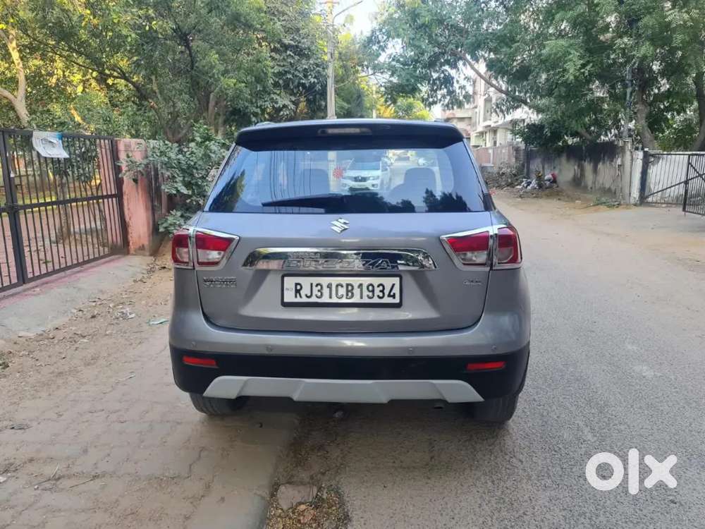 Maruti Suzuki Brezza 2017 Diesel 80000 Km Driven
