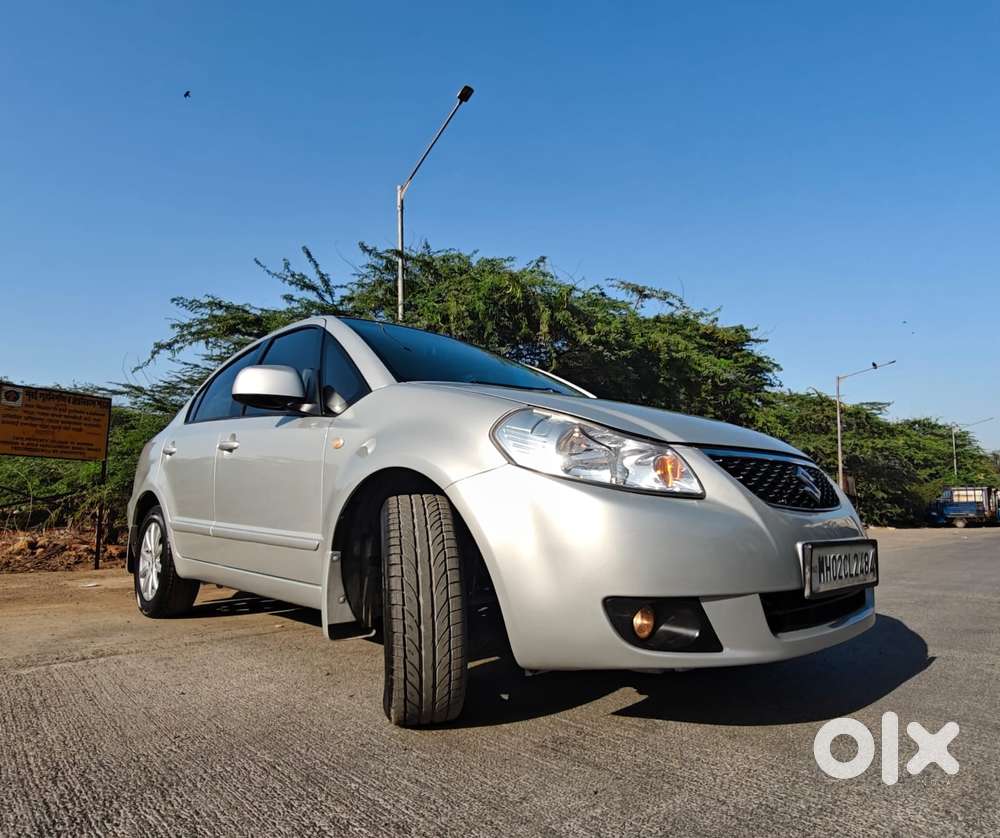 Maruti Suzuki Sx4 Zxi Mt Bsiv, 2012, Petrol