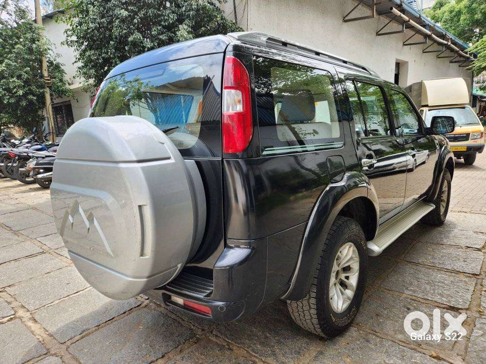 Ford Endeavour 2.5 4x2 Mt, 2013, Diesel