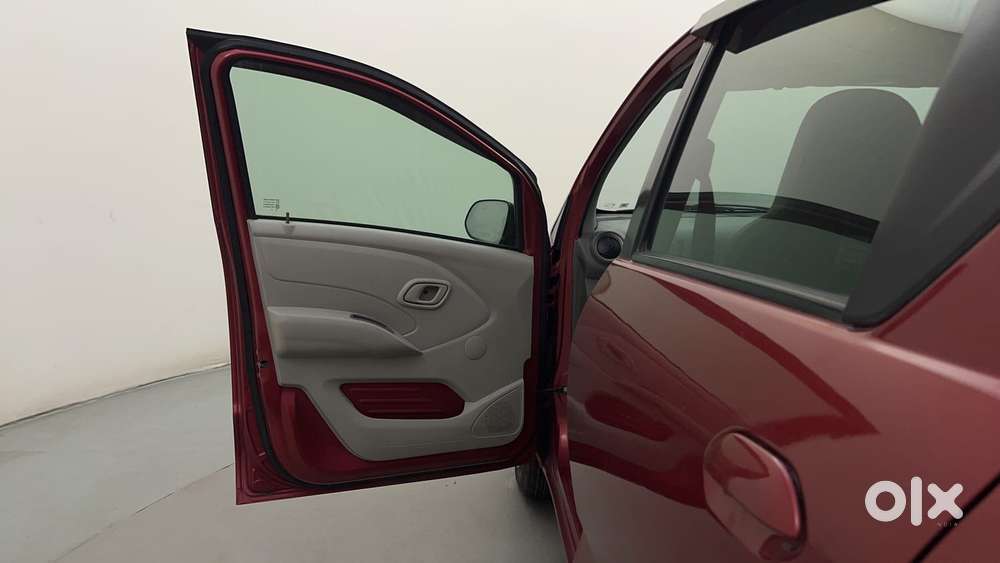 Datsun Redigo T Option, 2017, Petrol