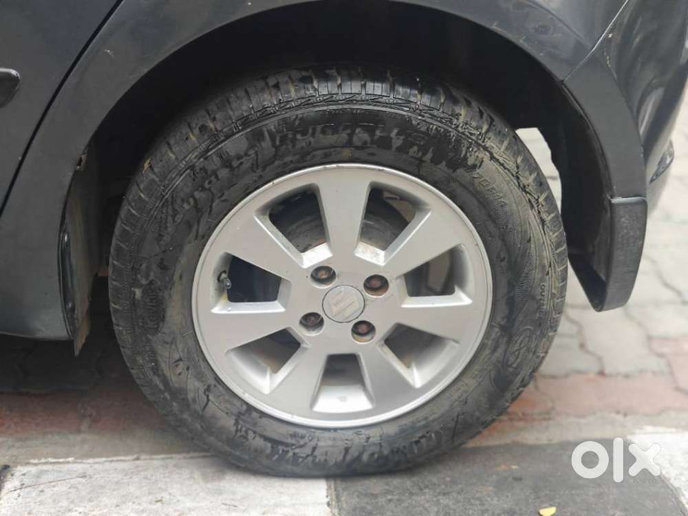 Maruti Suzuki Swift 1.3 Zxi, 2006, Petrol