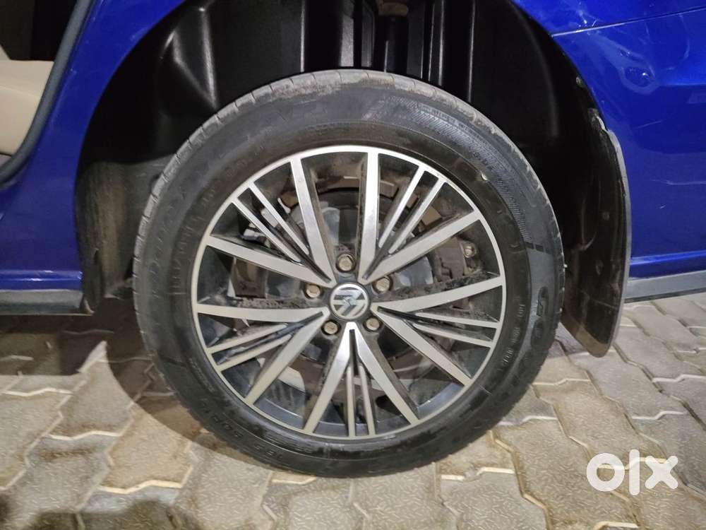 Volkswagen Vento 2010-2013 Petrol Highline At, 2021, Petrol