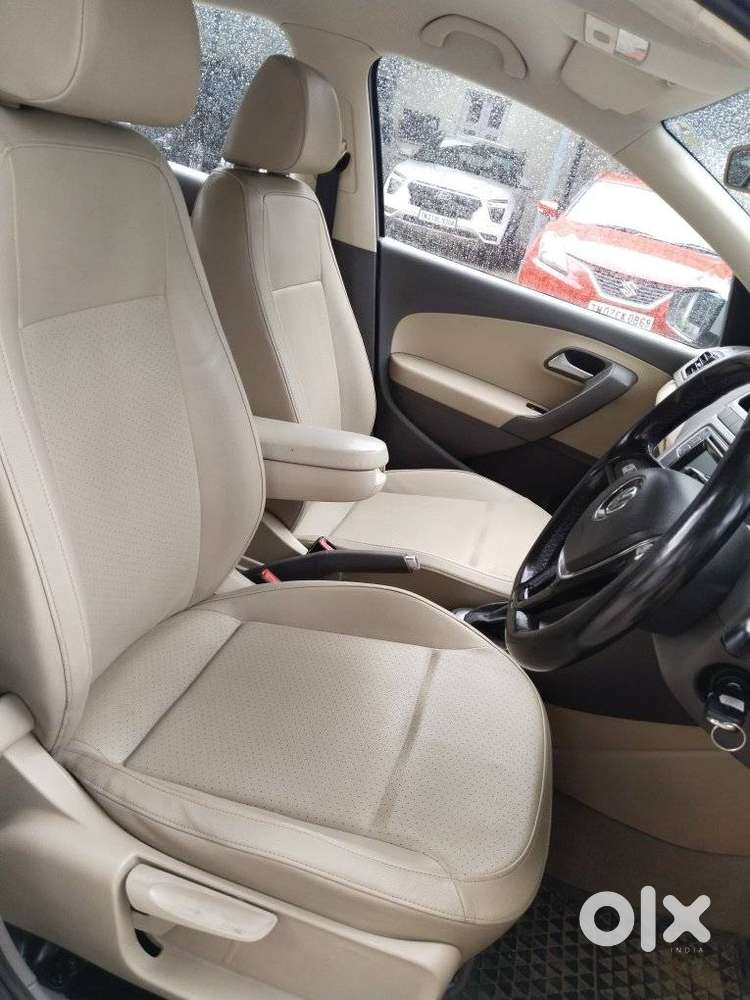 Volkswagen Vento 1.2 Tsi Highline At, 2016, Petrol
