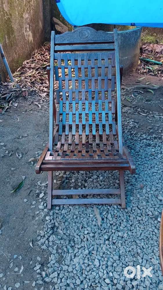 Antique  charukasera