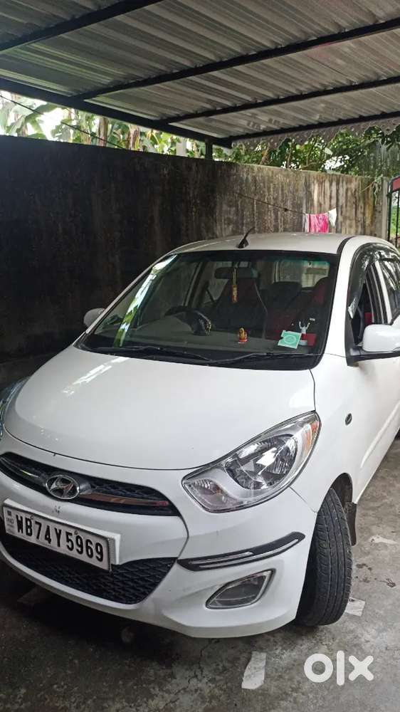 Hyundai I10 Sportz 2012