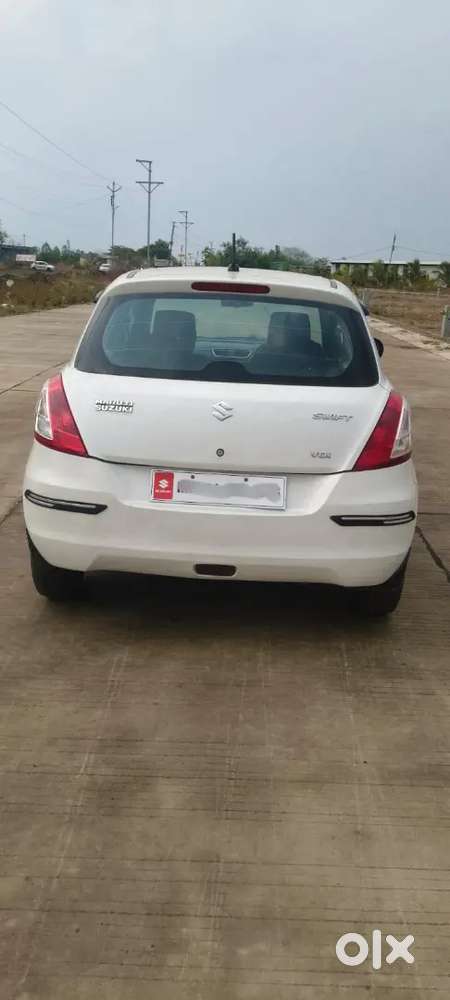 Maruti Suzuki Swift 2016 Diesel 143700 Km Driven