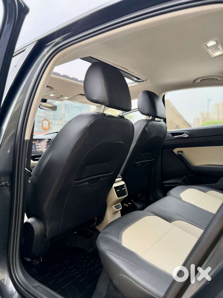 Skoda Slavia Style 1.0l Tsi At, 2025, Petrol
