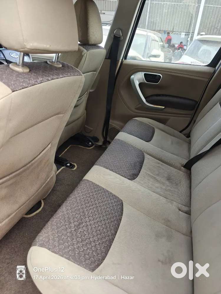 Mahindra Tuv 300 2018 Diesel 83010 Km Driven
