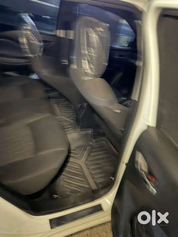 Single Hand Excellent Condition Car