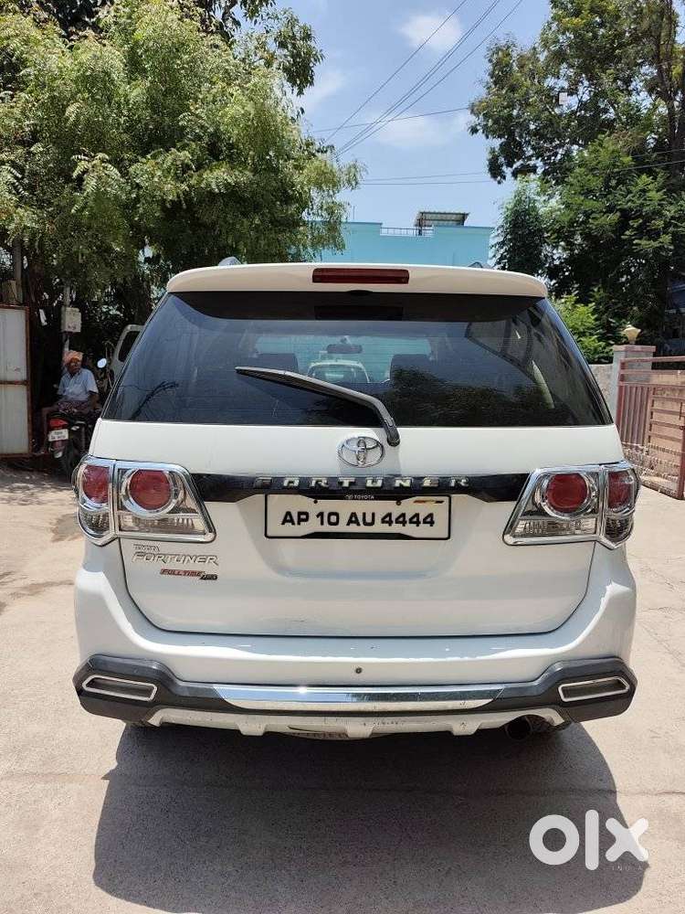 Toyota Fortuner 3.0 4x4 Manual, 2010, Diesel