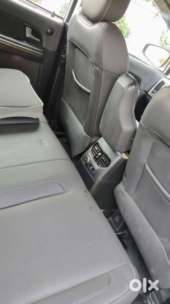 Tata Hexa 2.2 Xt 4x4 7 Str Dual Tone, 2017, Diesel