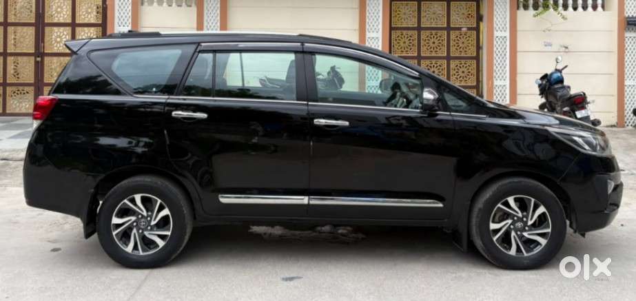 Toyota Innova Crysta [2020-ongoing] 2.4 Zx At 7 Str, 2021, Diesel