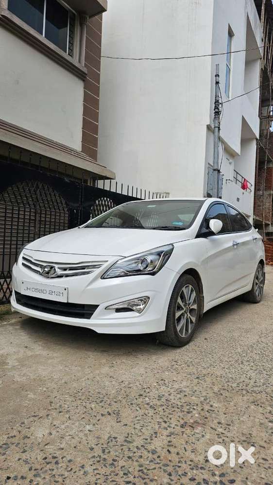 Urgent Sale!! Hyundai Verna 2015 Diesel Well Maintained