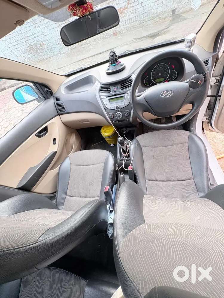 Hyundai Eon Magna 2013