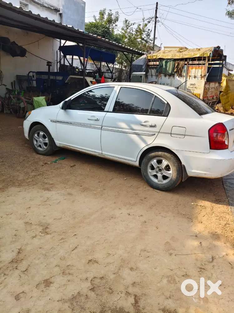 Hyundai Verna 2009 Diesel Manual