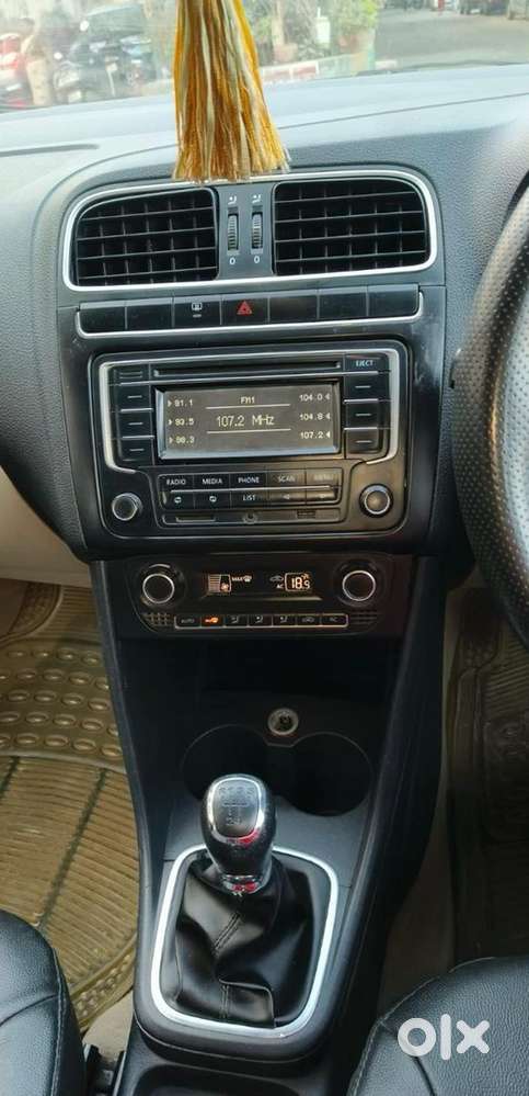 Volkswagen Polo Petrol 2013