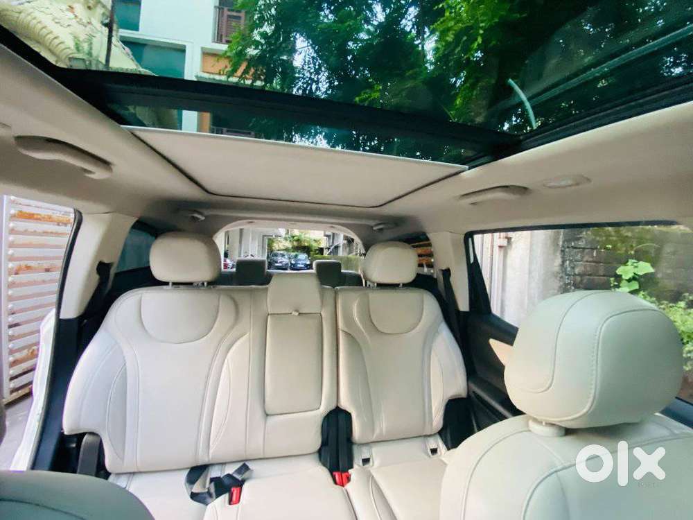 Mahindra Xuv700 2.0 Ax 7 Petrol At Str, 2021, Petrol