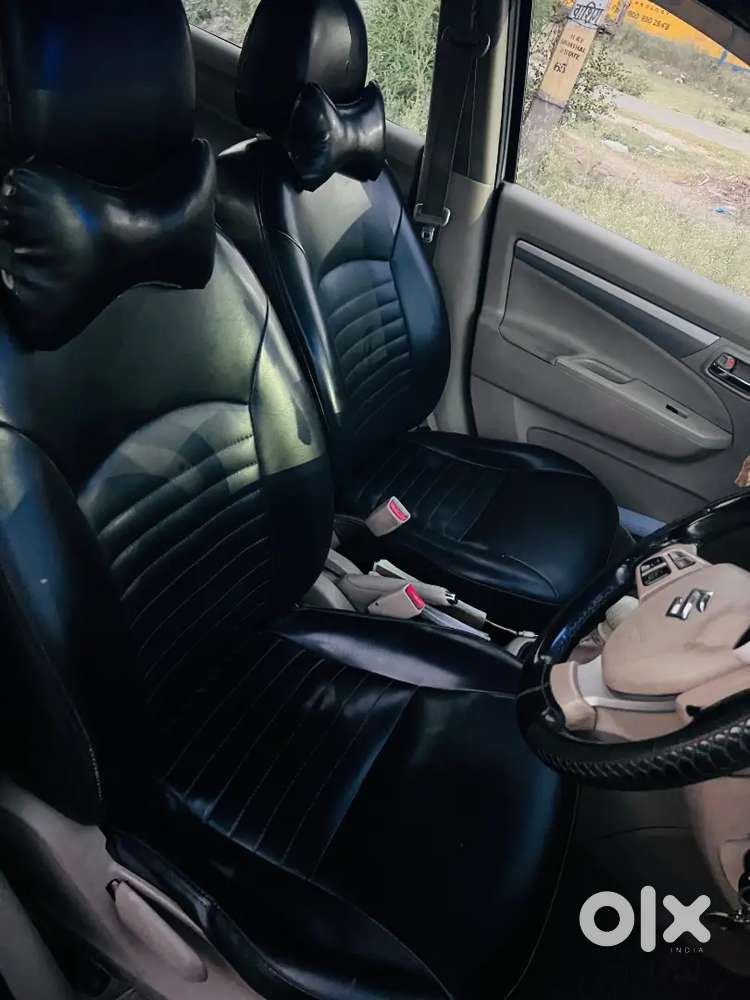 Maruti Suzuki Ertiga 2017 Cng & Hybrids 61170 Km Driven