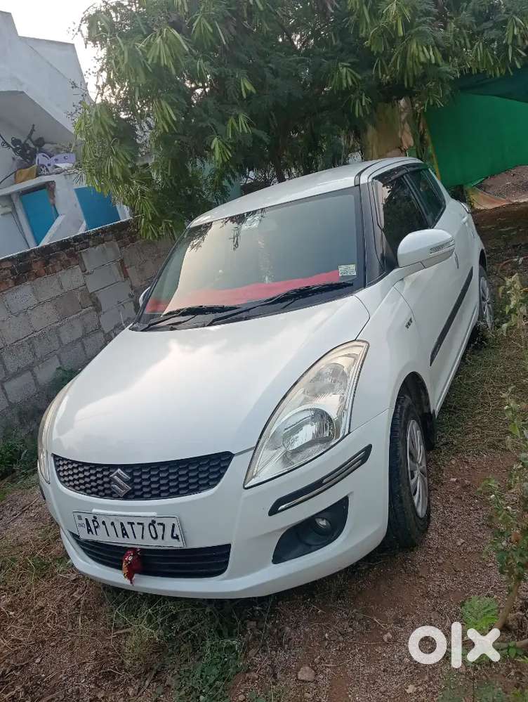 Maruti Suzuki Swift 2014 Petrol 142000 Km Driven