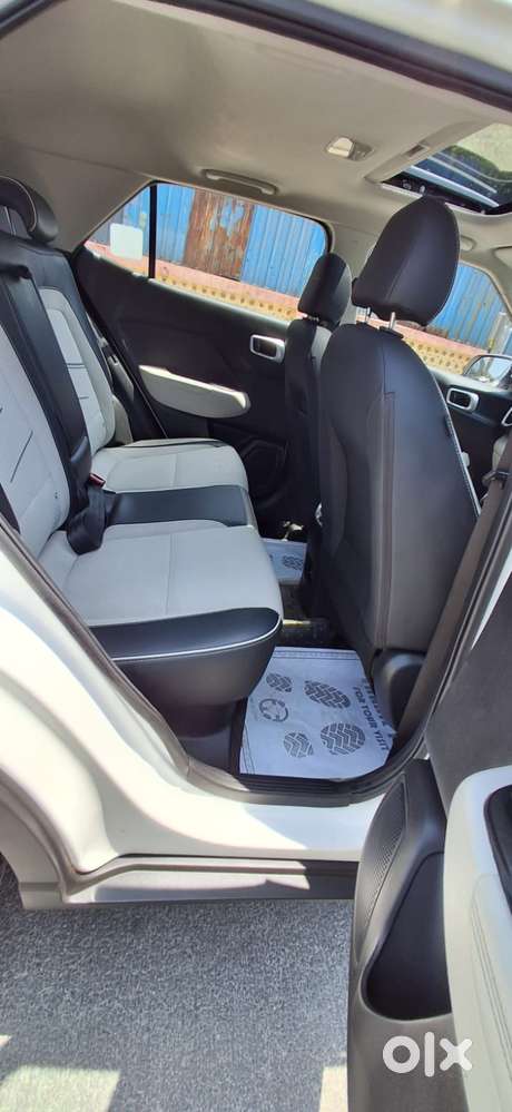 Hyundai Venue 1.0 Sx (o) Turbo Dct, 2022, Petrol