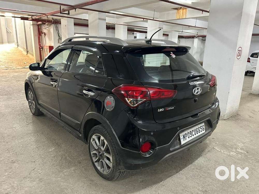 Hyundai I20 Active 2017 Petrol Well Maintained