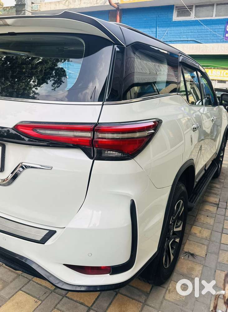 Toyota Fortuner Legender 4x2 At 2.8, 2022, Diesel