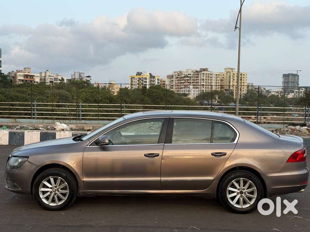 Skoda Superb Elegance 2.0 Tdi Cr At, 2014, Diesel