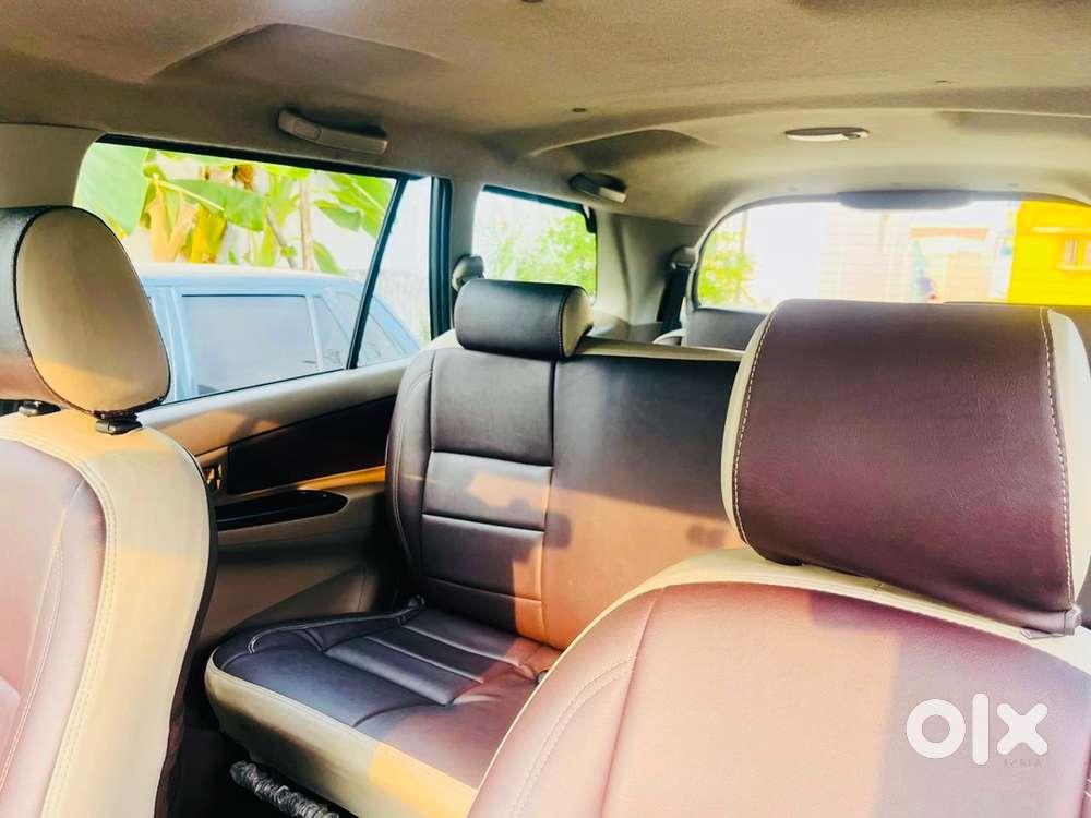 Toyota Innova 2015 Diesel 71000 Km Driven