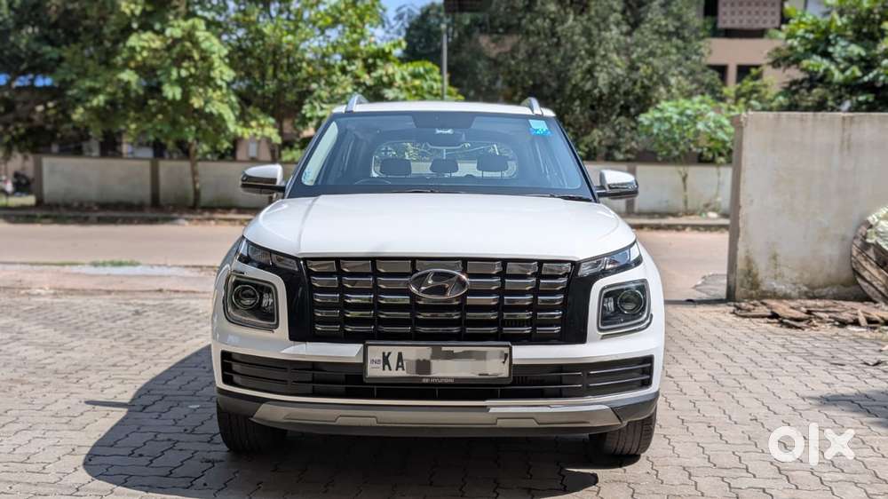 Hyundai Venue 1.0 S (o) Turbo Dct, 2024, Petrol