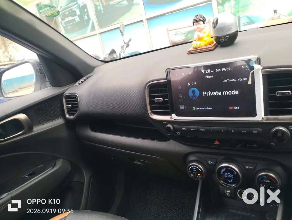 Hyundai Venue Petrol 2024