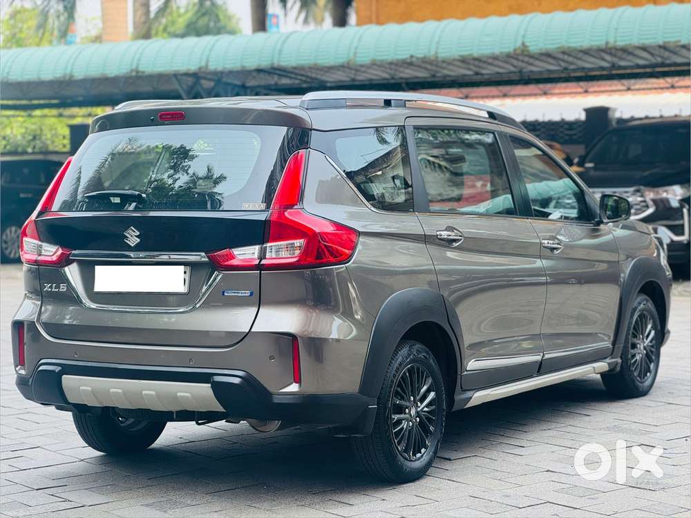 Maruti Suzuki Xl6 1.5 Zeta At, 2019, Petrol