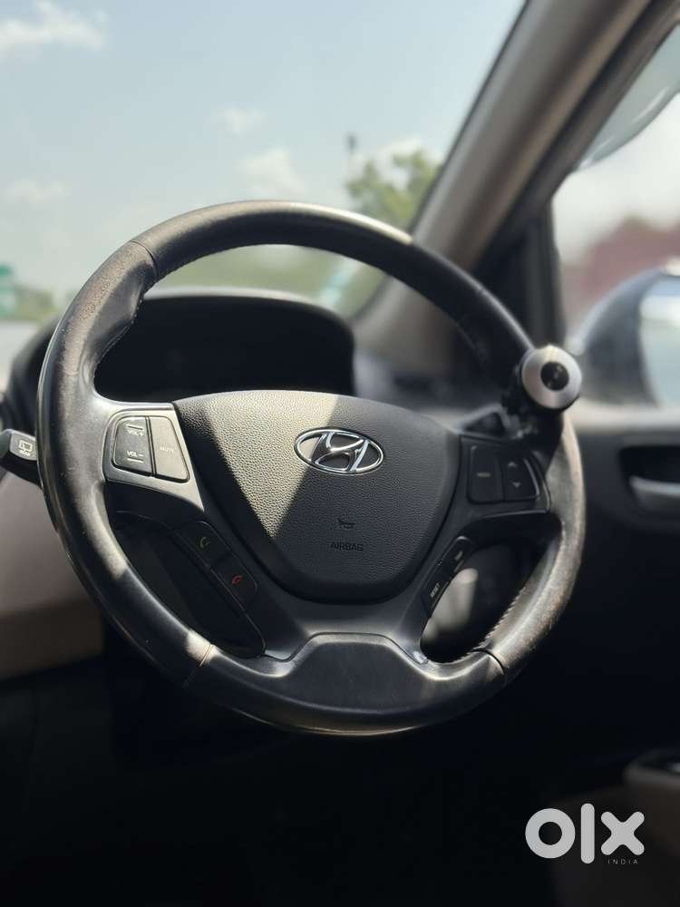 Hyundai Grand I10 Asta Option At, 2016, Petrol