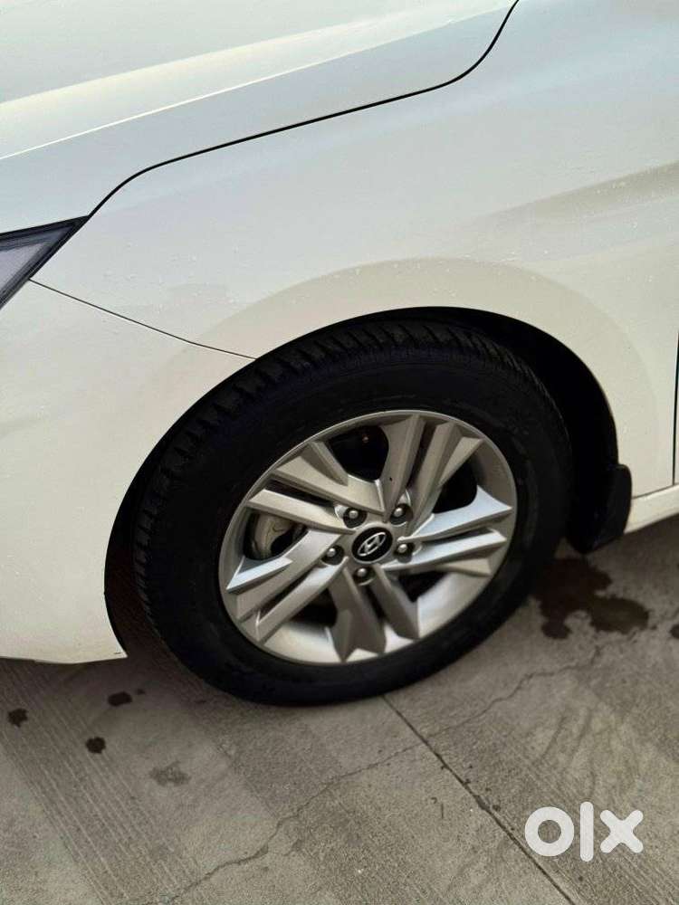 Hyundai Elantra 1.6 S, 2021, Petrol