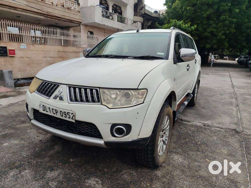 Mitsubishi Pajero Sport 2.5 Manual, 2012, Diesel