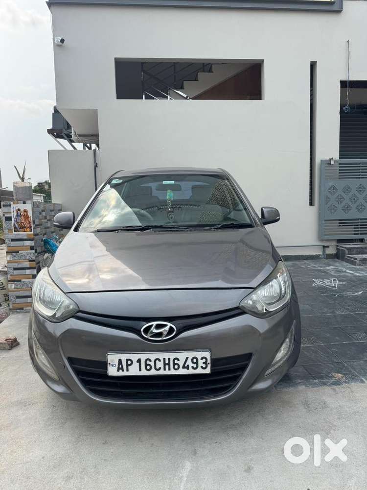 Hyundai I20 2013 Petrol Well Maintained