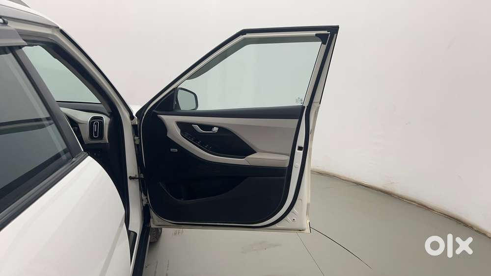 Hyundai Creta Sx 1.5 Petrol Cvt, 2022, Petrol