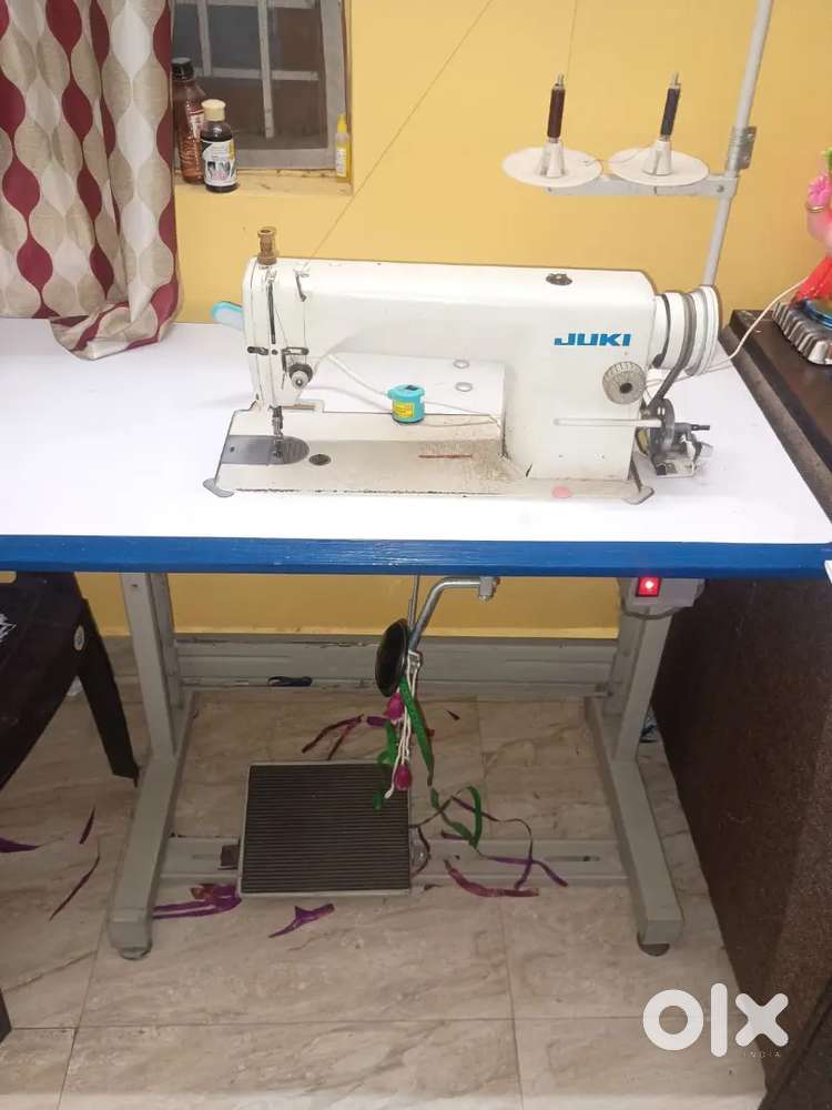 Tailor machine