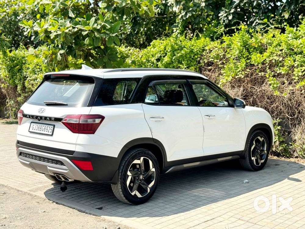 Hyundai Alcazar 1.5 Platinum Diesel Mt 7 Str, 2024, Diesel