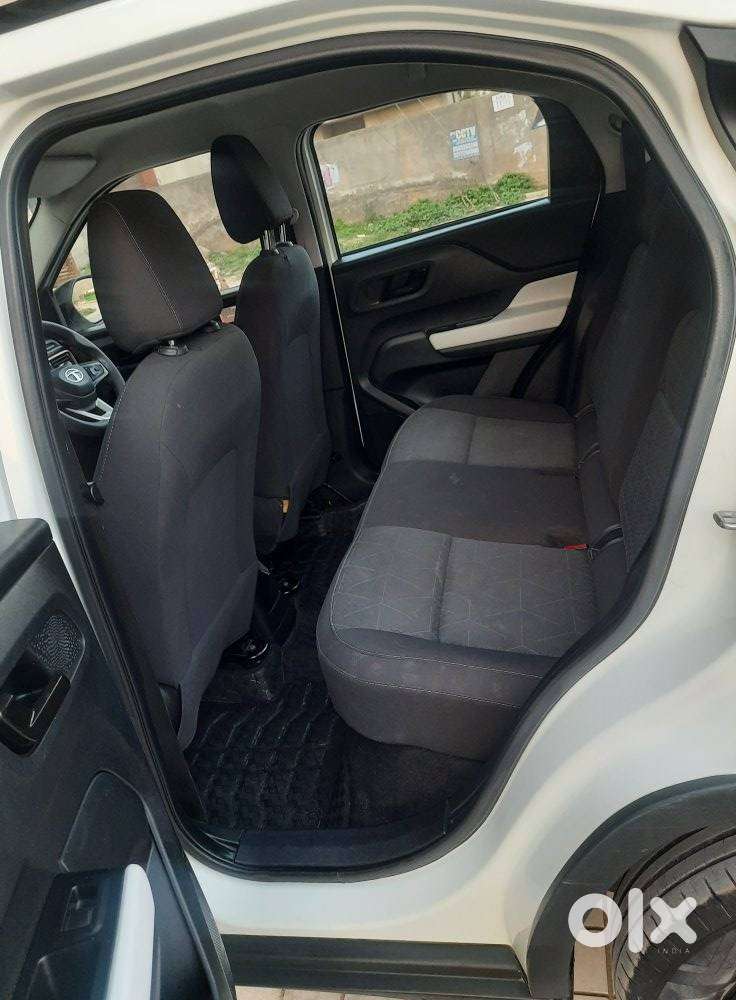 Tata Punch Accomplished Amt, 2023, Petrol