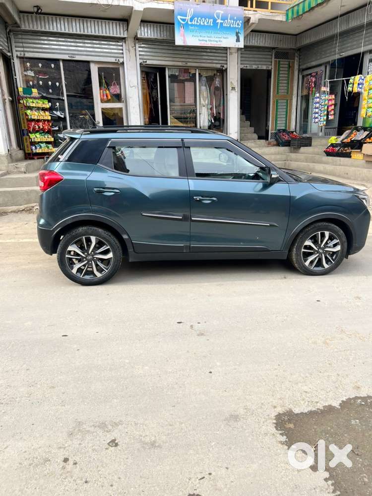 Mahindra Manual Petrol 2020