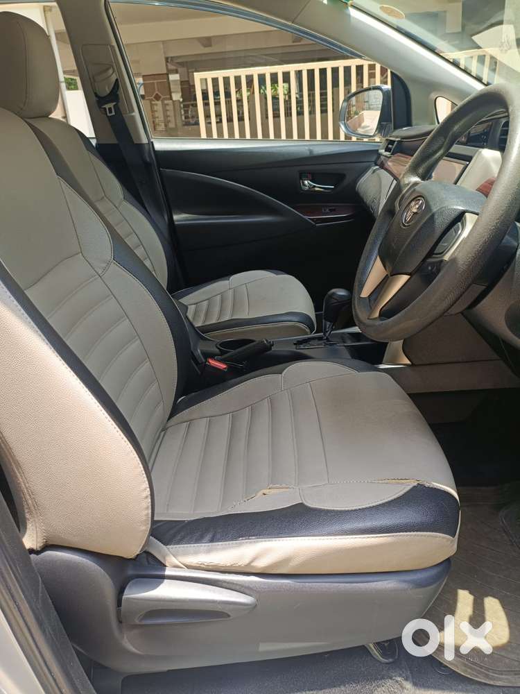Toyota Innova Crysta 2.8 Gx At, 2017, Diesel