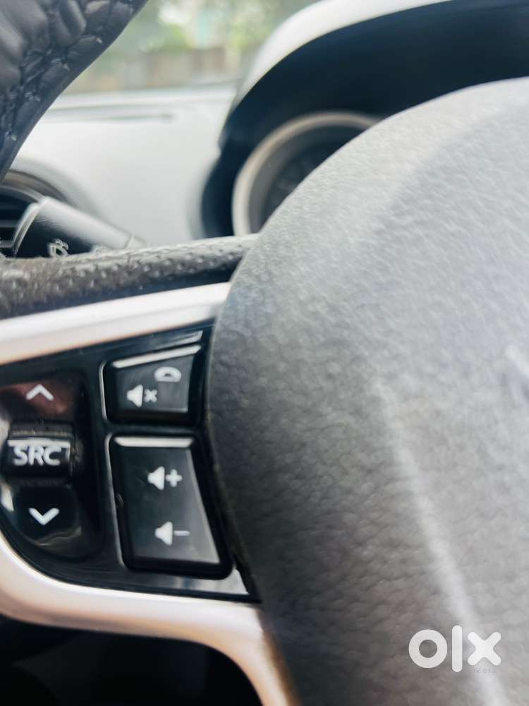 Tata Tiago 1.2 Revotron Xz (o), 2017, Petrol