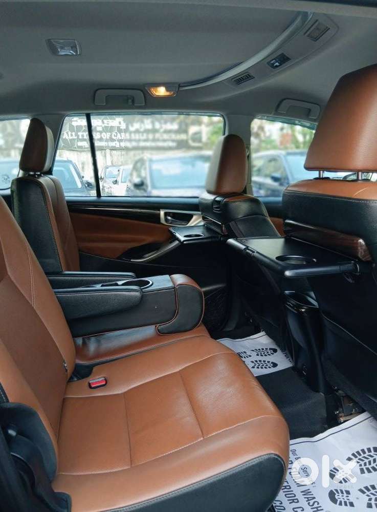 Toyota Innova Crysta 2.8z Automatic, 2021, Diesel