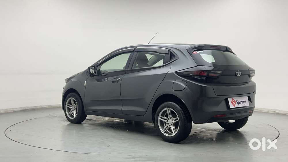 Tata Altroz 1.2 Xe Plus Petrol, 2022, Petrol