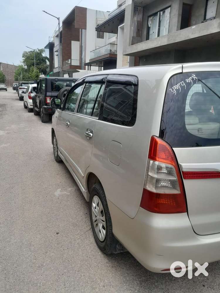 Toyota Innova Diesel 2014 Model