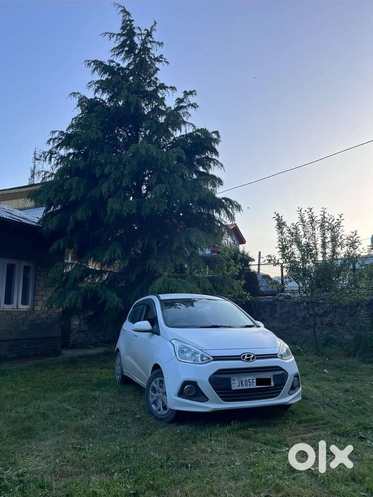 Hyundai Grand I10 Sportz Plus 2017 Petrol Good Condition