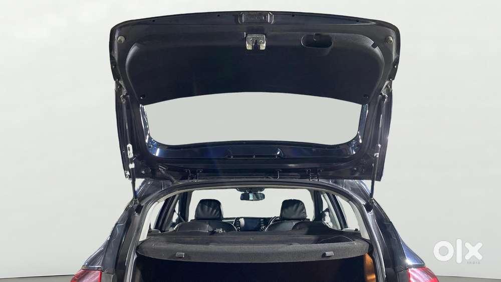 Hyundai New I20 1.2 Asta Mt, 2025, Petrol