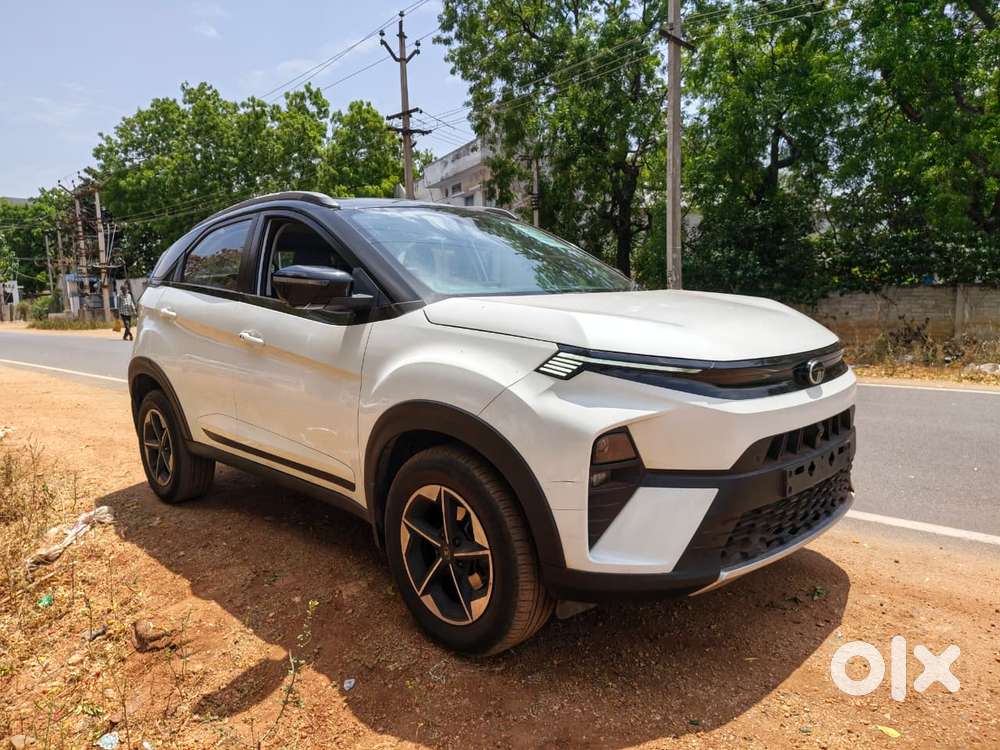 Tata Nexon Fearless Pr S 1.2 Revotron Petrol 7 Dca Dt, 2025, Petrol